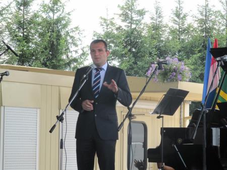 Prireditev ob vstopu Hrvaške v EU na mejnem prehodu Gibina 12